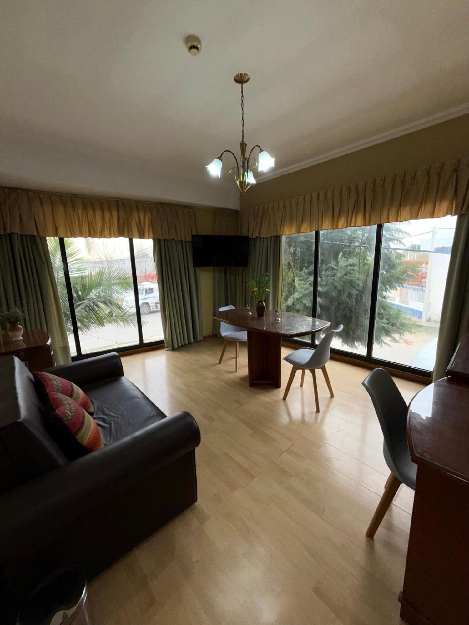 Hotel Escala Uno سانتو تومي المظهر الخارجي الصورة